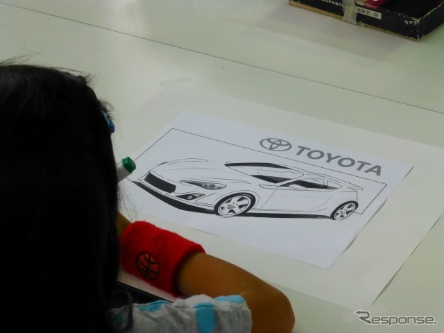 キッズエンジニア2013 自動車技術会デザイン部門委員会ブース