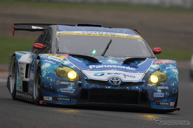 #31 プリウスはマシントラブルで数周遅れのピットスタートに(最終結果22位)。写真:TOYOTA