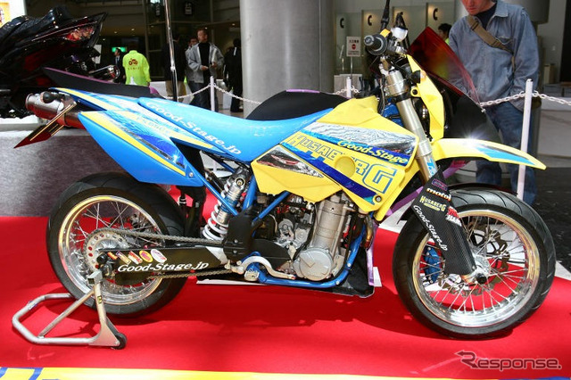 【東京モーターサイクルショー05】写真蔵…バイク以外にもいろいろ