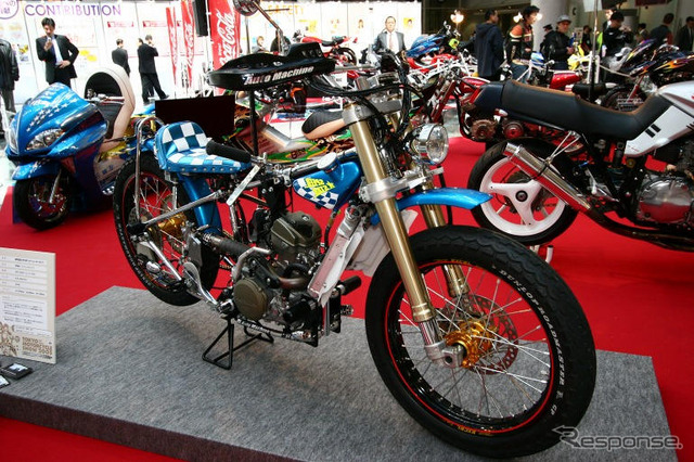 【東京モーターサイクルショー05】写真蔵…バイク以外にもいろいろ