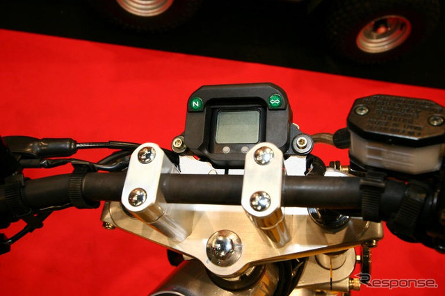 【東京モーターサイクルショー05】写真蔵…トライク、サイドカーなどなど