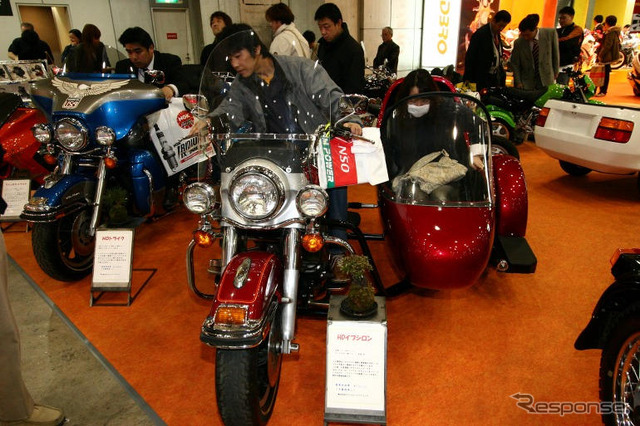 【東京モーターサイクルショー05】写真蔵…トライク、サイドカーなどなど