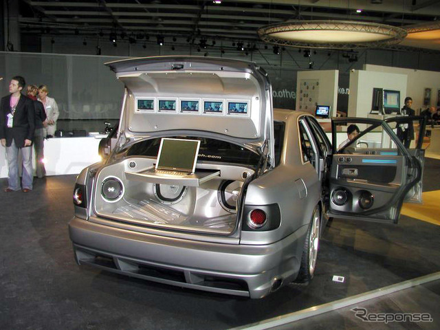 ソニーのデジタルカー…フル装備のアウディ S8