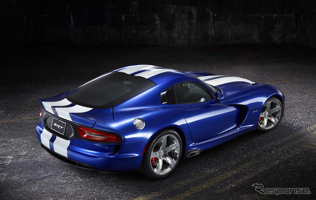 SRT バイパー GTS