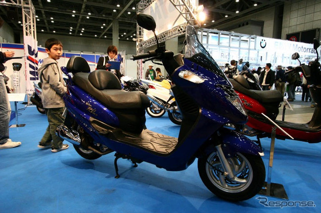 【東京モーターサイクルショー05】写真蔵…祈願、アジアの平和・相互理解