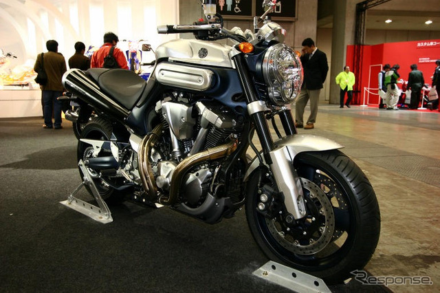 【東京モーターサイクルショー05】ジャパニーズVツイン、ヤマハ MT-01 写真蔵