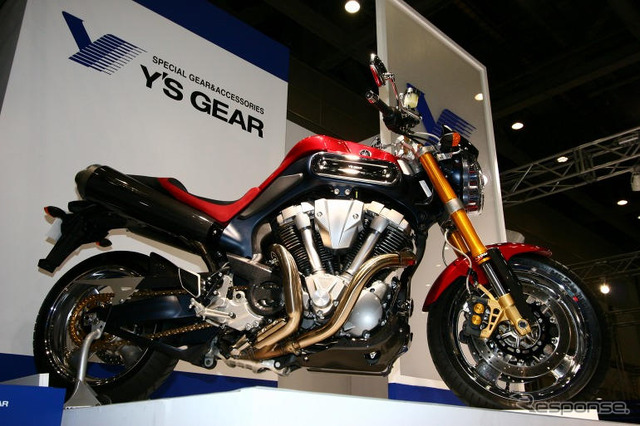 【東京モーターサイクルショー05】ジャパニーズVツイン、ヤマハ MT-01 写真蔵