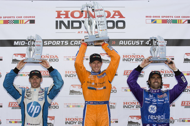 ホンダ勢がトップ3独占。左から2位パジェノー、優勝キンボール、3位フランキッティ。写真:Honda