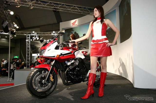 【東京モーターサイクルショー05】ホンダブース写真蔵