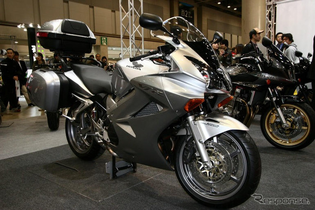 【東京モーターサイクルショー05】ホンダブース写真蔵
