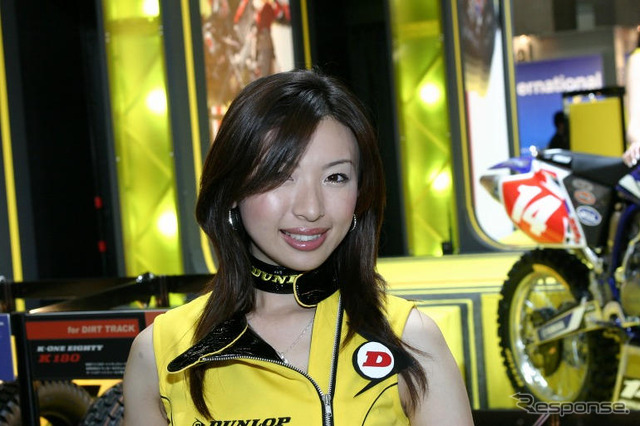 【東京モーターサイクルショー05】もういっちょ! コンパニオン写真蔵
