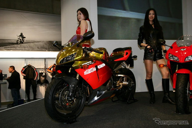 【東京モーターサイクルショー05】バイクナビの提案も…ホンダ写真蔵