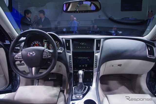 インフィニティ Q50(デトロイトモーターショー13)