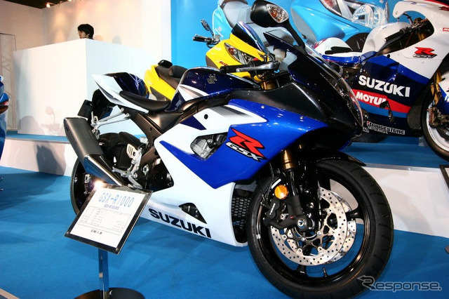 【東京モーターサイクルショー05】写真蔵…スズキ カスタム