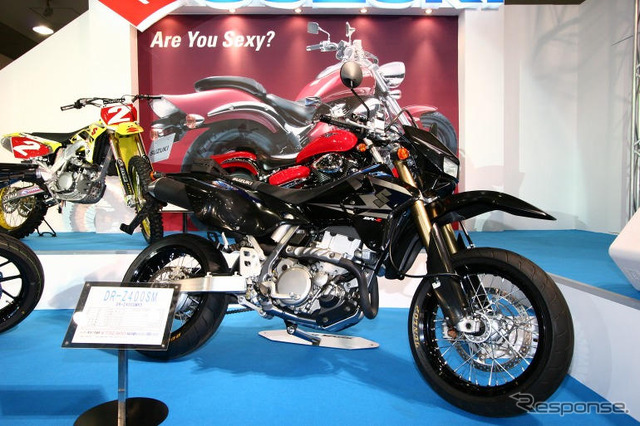 【東京モーターサイクルショー05】スカイウェイブも健在…スズキ写真蔵