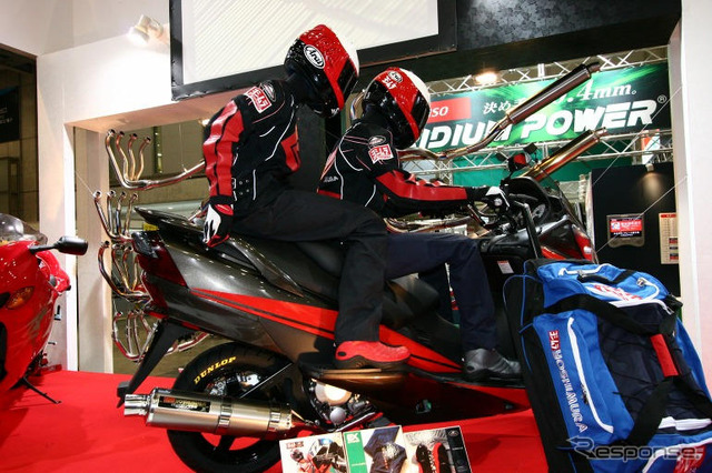 【東京モーターサイクルショー05】スカイウェイブも健在…スズキ写真蔵