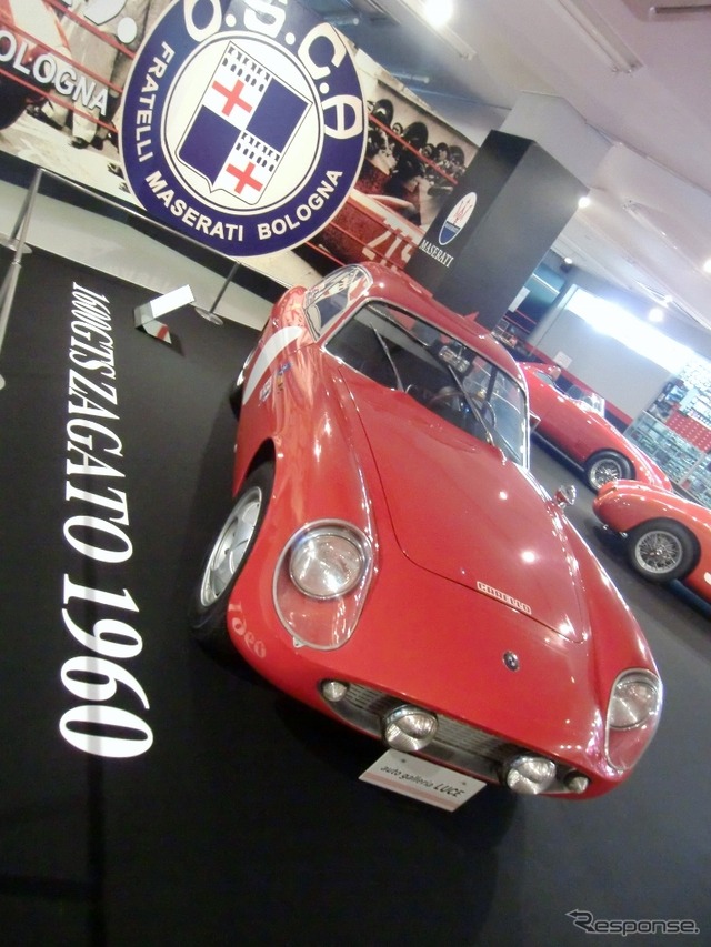 OSCA 1600GTSザガート エルコーレスパーダが手掛けたボディに1568cc DOHCエンジンを搭載。140馬力を発生する。