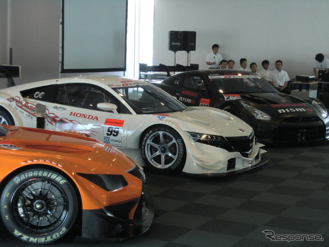 14年のGT500参戦マシン3種。手前からレクサスLF-CC、ホンダNSX、ニッサンGT-R。