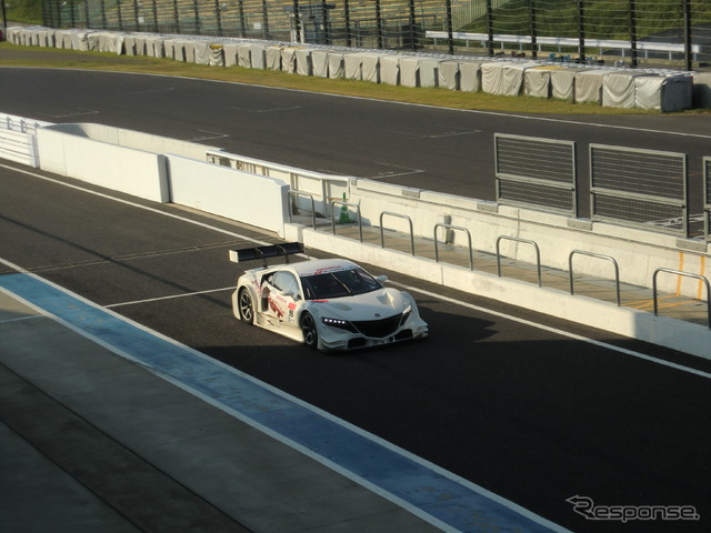 14年型NSXは鈴鹿を計10周ほど走った。