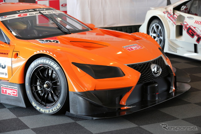 レクサス LF-CC