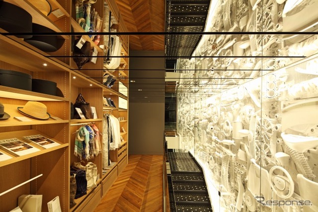 INTERSECT BY LEXUS - TOKYO