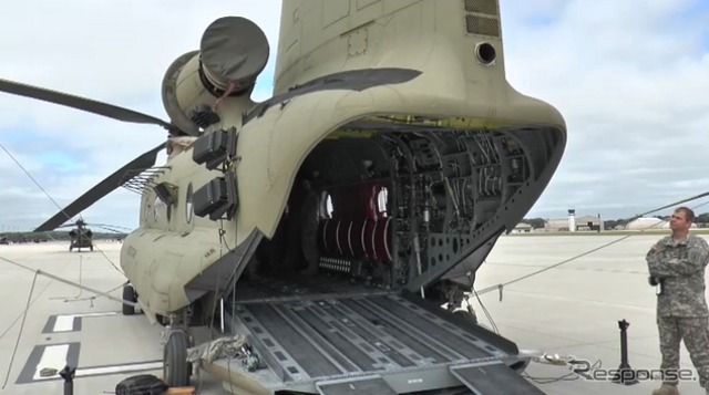 CH-47チヌークへの「クールズ」のインストール(動画キャプチャ)