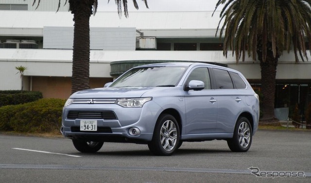 アウトランダーPHEV