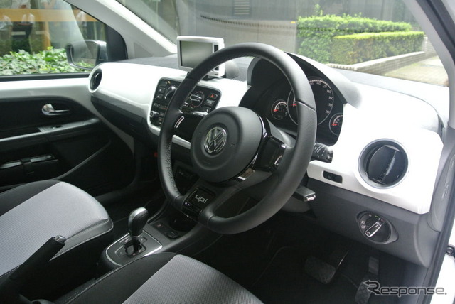 VW 　black　up！　white up！