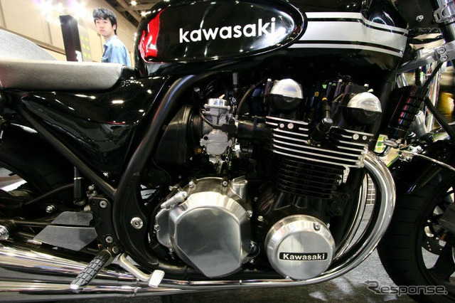 【東京モーターサイクルショー05】WGPでも活躍! カワサキ写真蔵
