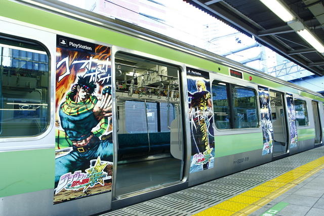 「ジョジョ」の総勢33キャラが勢ぞろい! 運行開始した「ジョジョASBトレイン」の内外装を大公開