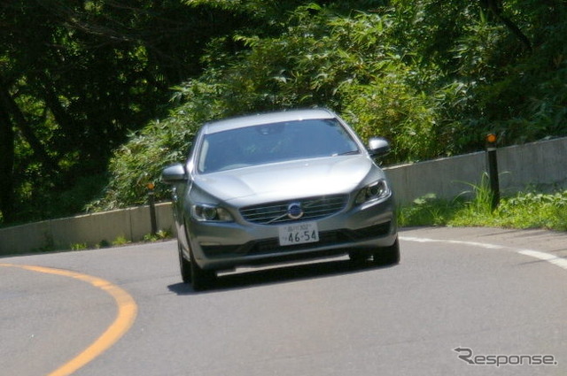 ボルボ V60 2014年モデル