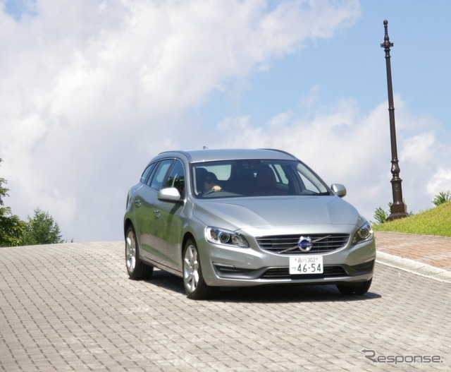 ボルボ V60 2014年モデル