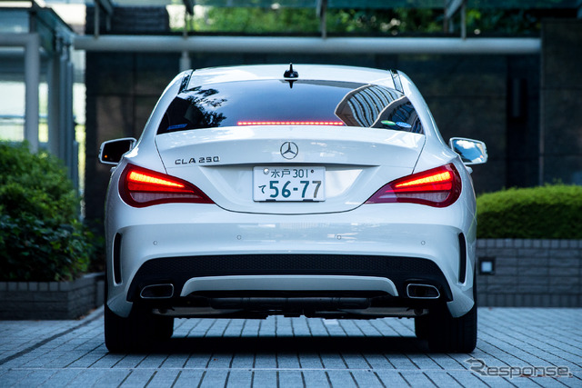 メルセデスベンツ CLA 250