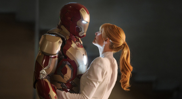 『アイアンマン3』 -(C) 2012 MVLFFLLC. TM & -(C) 2012 Marvel. All Rights Reserved.