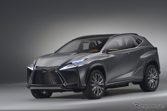 レクサス LF-NX