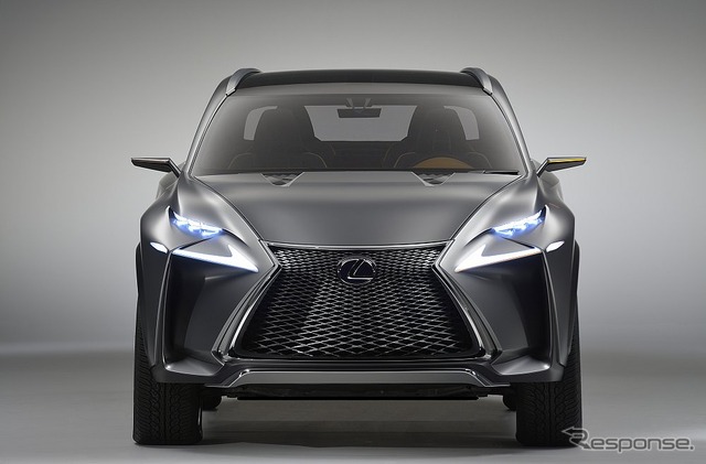 レクサス LF-NX