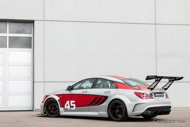 メルセデスベンツ CLA45AMG レーシングシリーズのコンセプトカー