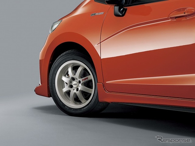 無限・新型フィット用各種パーツ