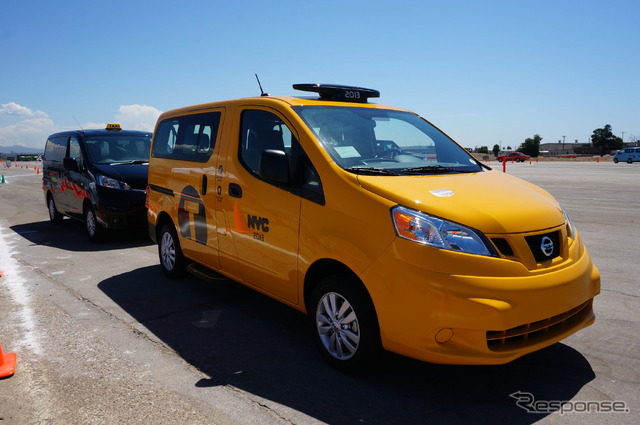 NV200 NYタクシー（日産360）