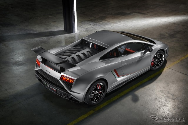 ランボルギーニ ガヤルド LP 570-4 スクアドラ コルセ