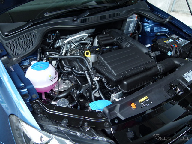 VW ポロ ブルーGT