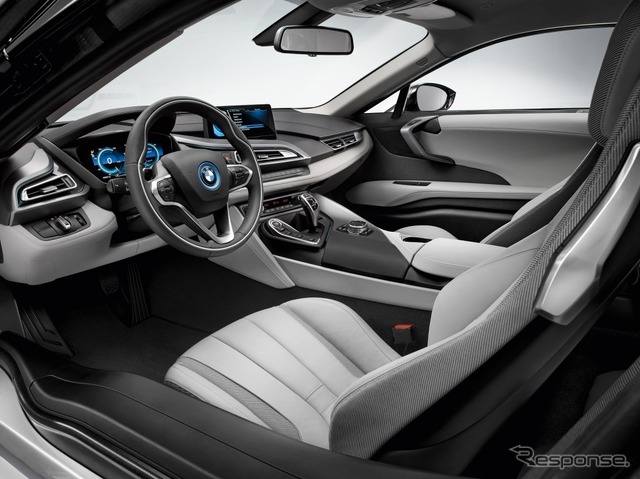 BMW i8の市販モデル