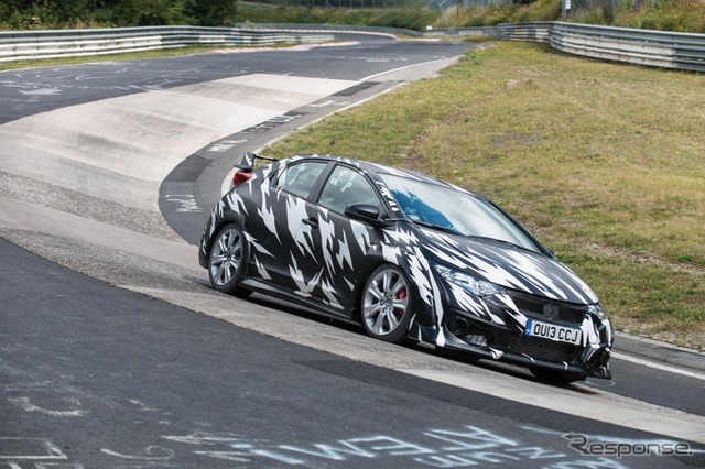 次期 ホンダ シビック タイプR のプロトタイプ車