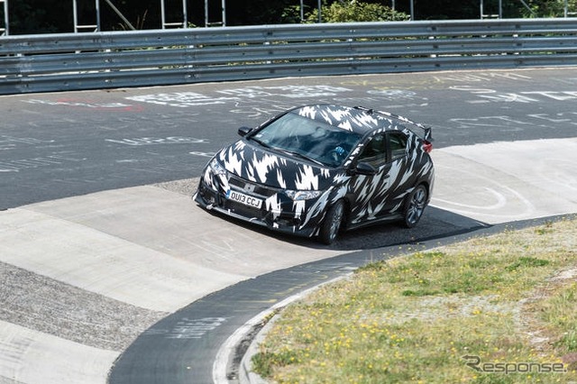 次期 ホンダ シビック タイプR のプロトタイプ車