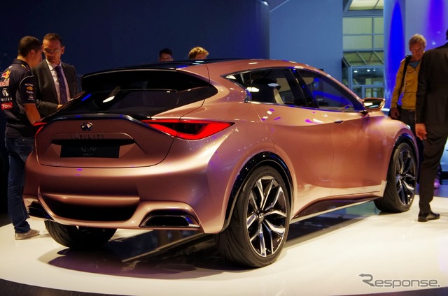 インフィニティ Q30(フランクフルトモーターショー13)