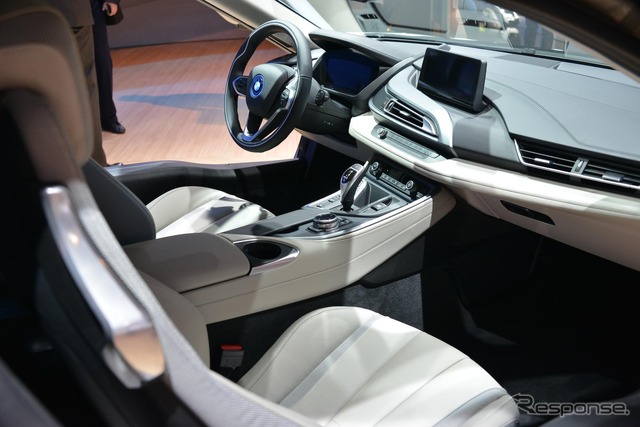 BMW i8（フランクフルトモーターショー13）（