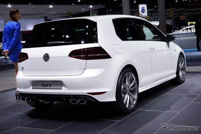 新型フォルクスワーゲン ゴルフ R(フランクフルトモーターショー13)