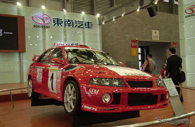 【上海モーターショー05】モータースポーツ人気