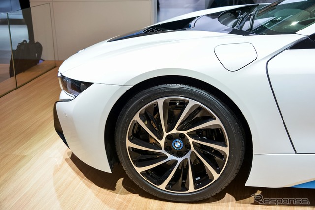 BMW i8(フランクフルトモーターショー13)