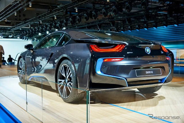 BMW i8(フランクフルトモーターショー13)
